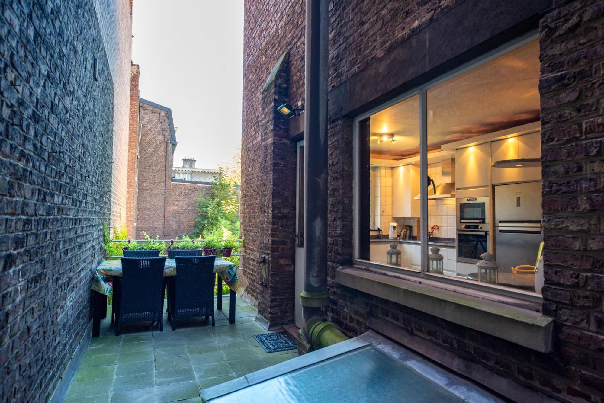 Belle Maison Bourgeoise Partagee De 4 Logements 列日 外观 照片