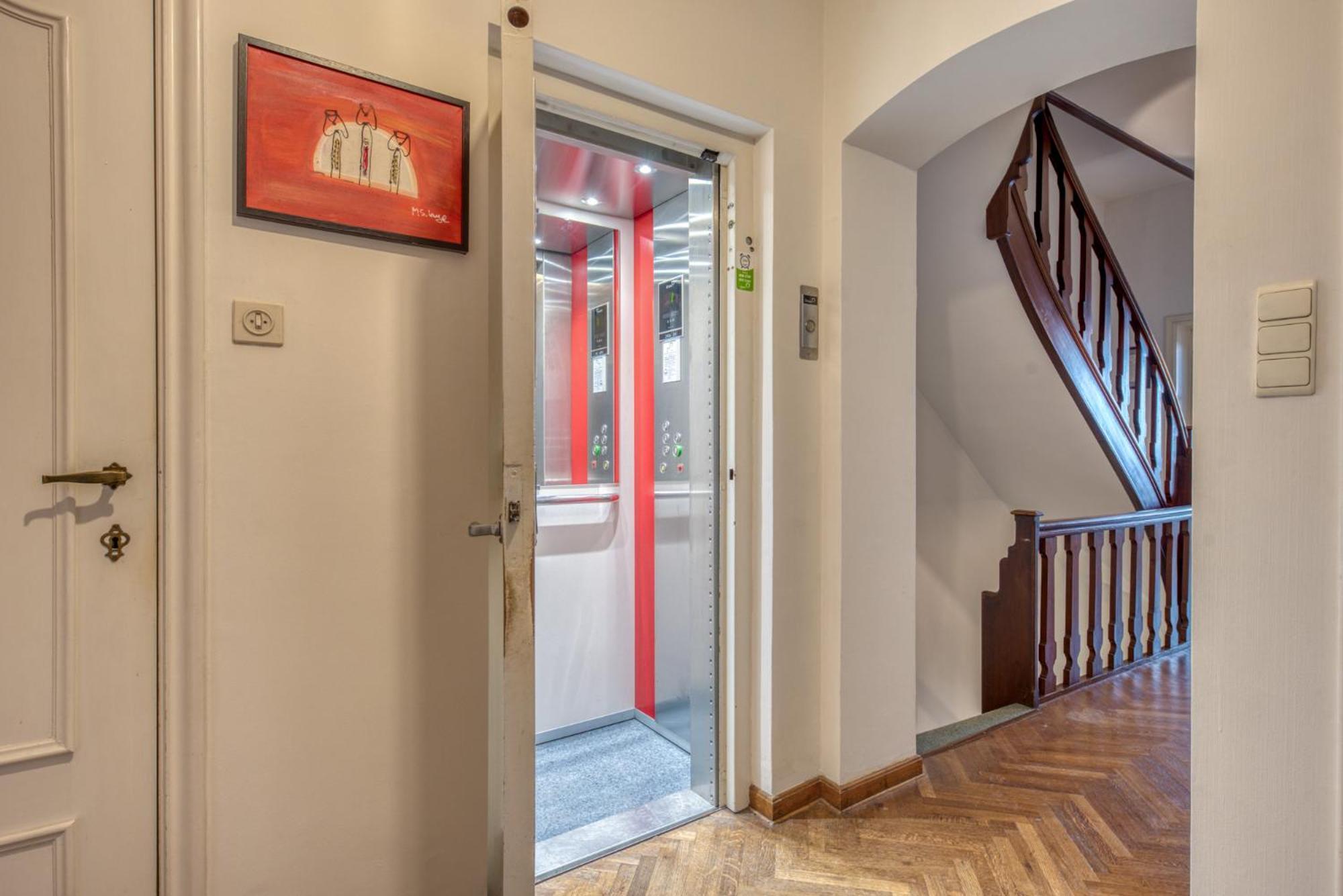 Belle Maison Bourgeoise Partagee De 4 Logements 列日 外观 照片